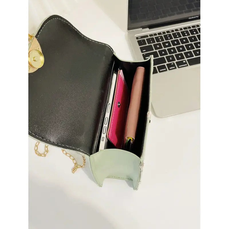 Simple & Fashionable Pearl Hand-Held Small Square Bag